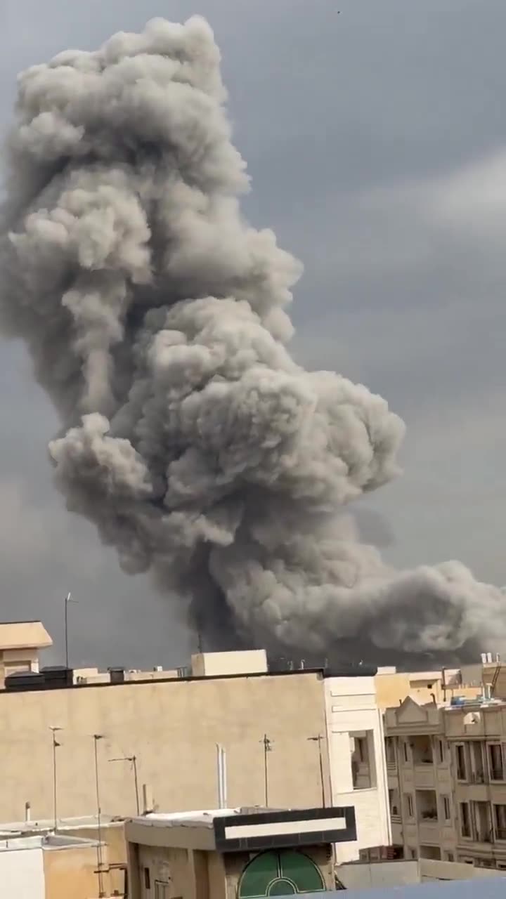 Explosion in western Tehran