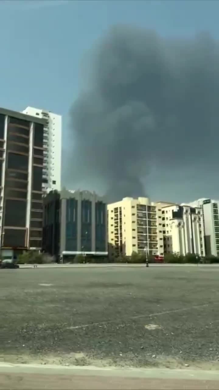 UAE's authorities are dealing with an advanced fire at the port of Fujairah after Iranian attack