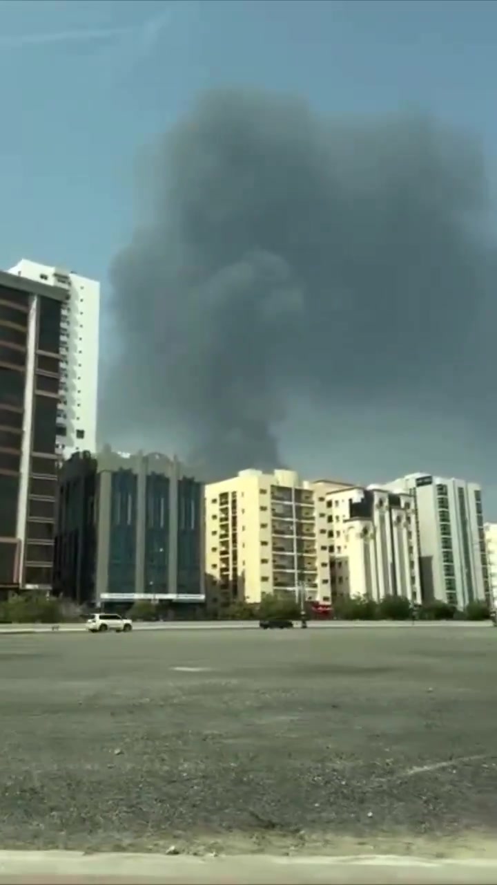 UAE's authorities are dealing with an advanced fire at the port of Fujairah after Iranian attack