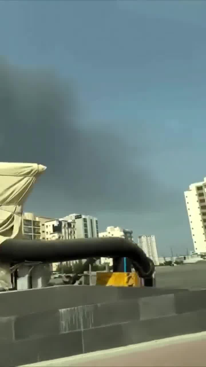 UAE's authorities are dealing with an advanced fire at the port of Fujairah after Iranian attack