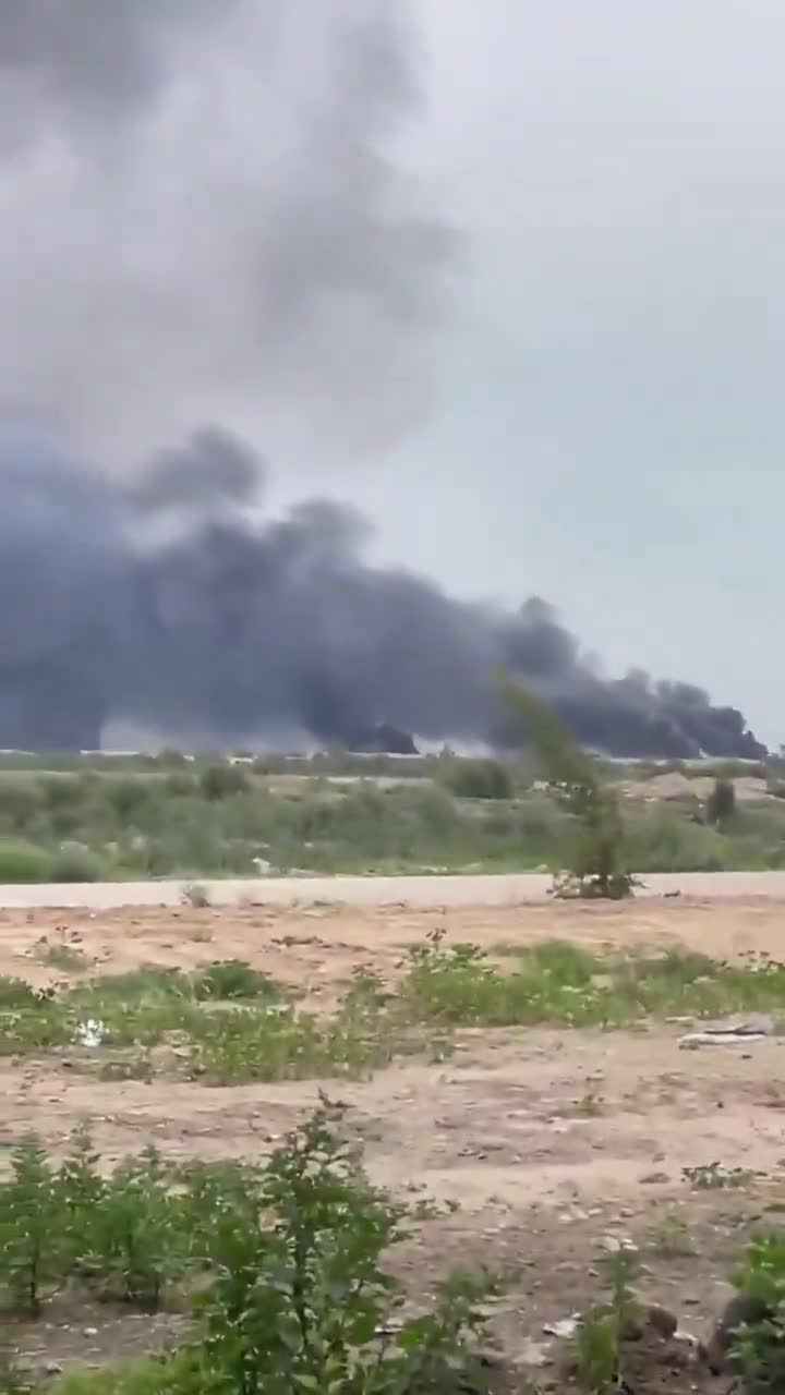 A US-Israeli airstrike targeted the naval base in Bushehr