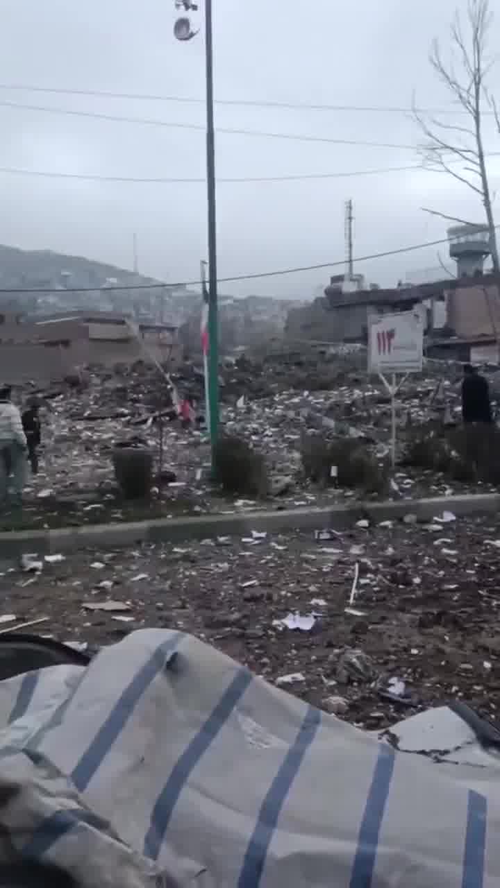 The police station in Marivan, Iran, was completely destroyed in an airstrike.