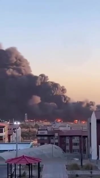 Fire in western Tehran following US and Israeli airstrike.Source: ISNA