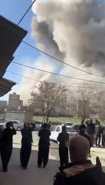 Strike on Iranian government's military bases in the border city of Baneh