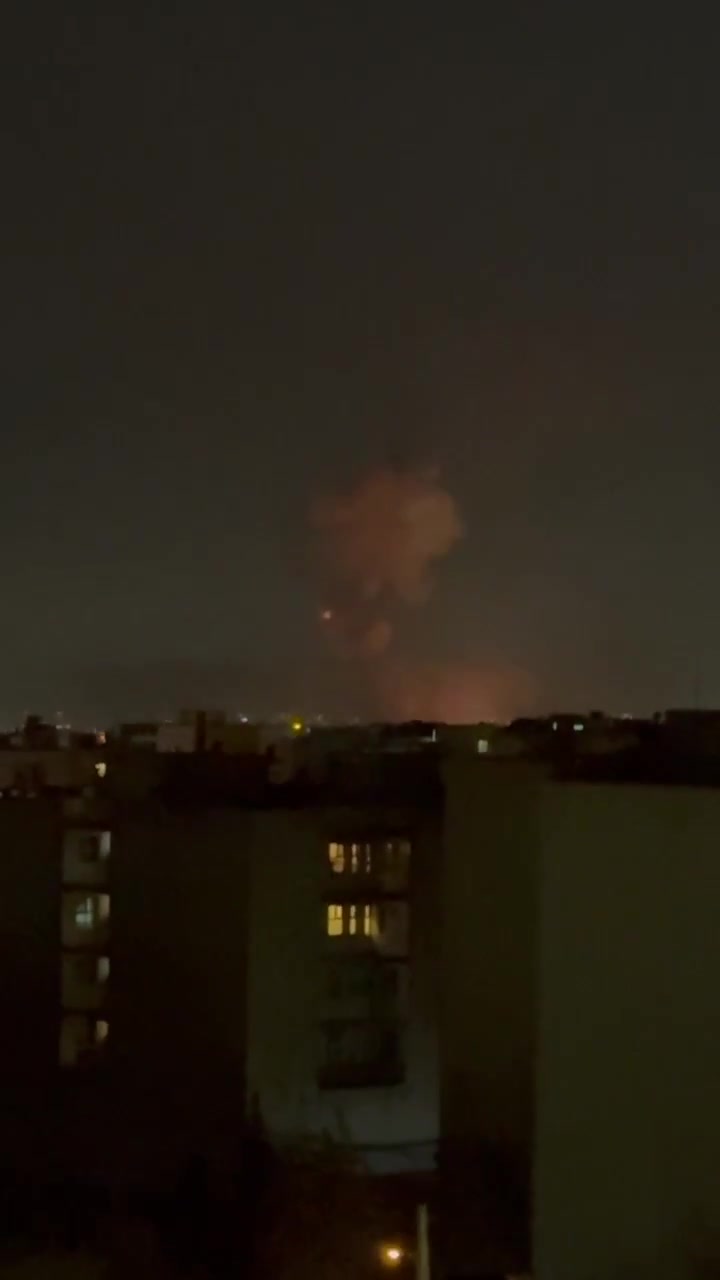 Violent bombardment in Tehran
