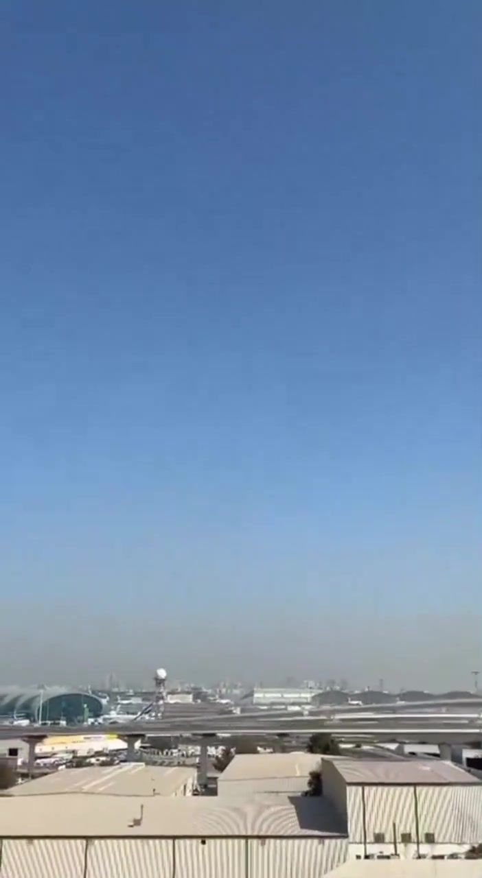 UAE: another Iranian strike hit near Dubai International Airport some moments ago.  Drone engines can be heard just before impact