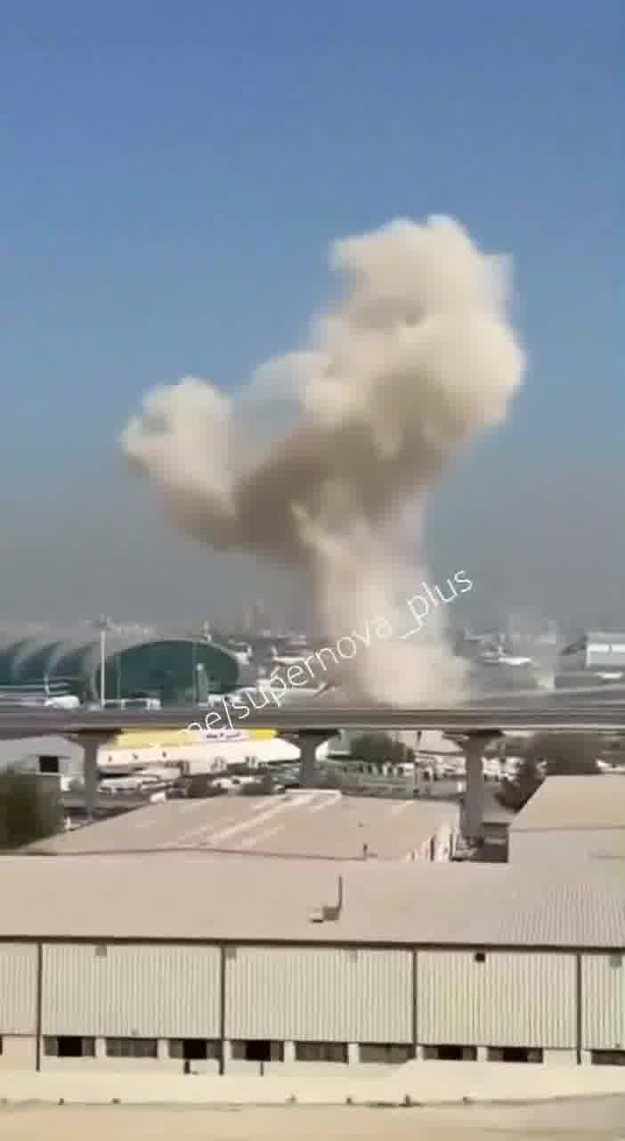 UAE: another Iranian strike hit near Dubai International Airport some moments ago.  Drone engines can be heard just before impact