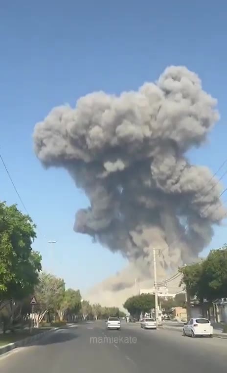 Massive cloud of smoke rising over the port city of Bushehr in southern Iran following American/Israeli airstrikes on Saturday afternoon