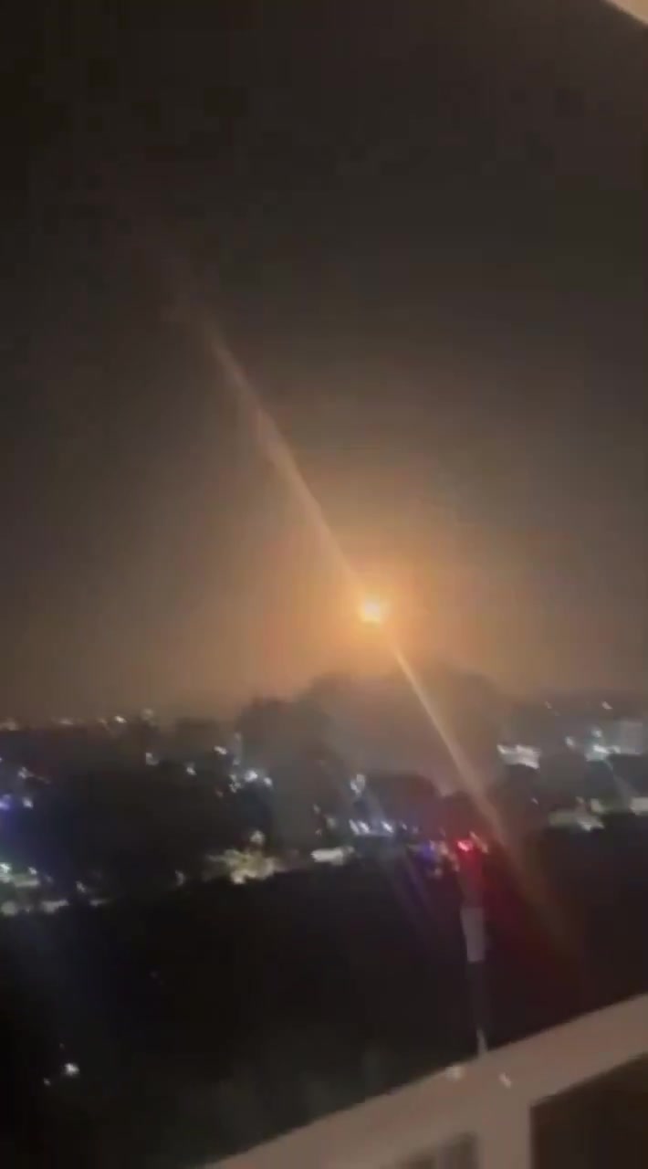 Footage reportedly shows a very close interception of an Iranian missile over Incirlik Air Base in Turkey earlier tonight