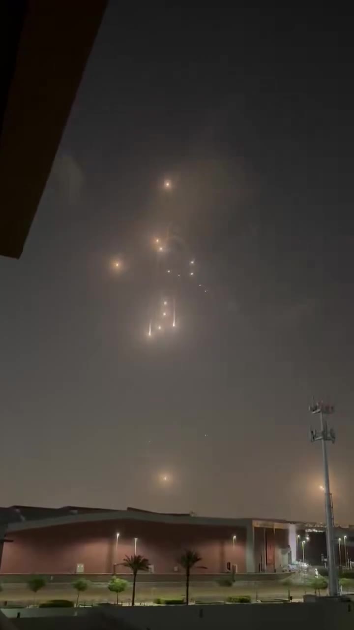 Major Iranian missile/drone raid on Dubai reported moments ago, numerous explosions heard as air defenses engaged incoming missiles