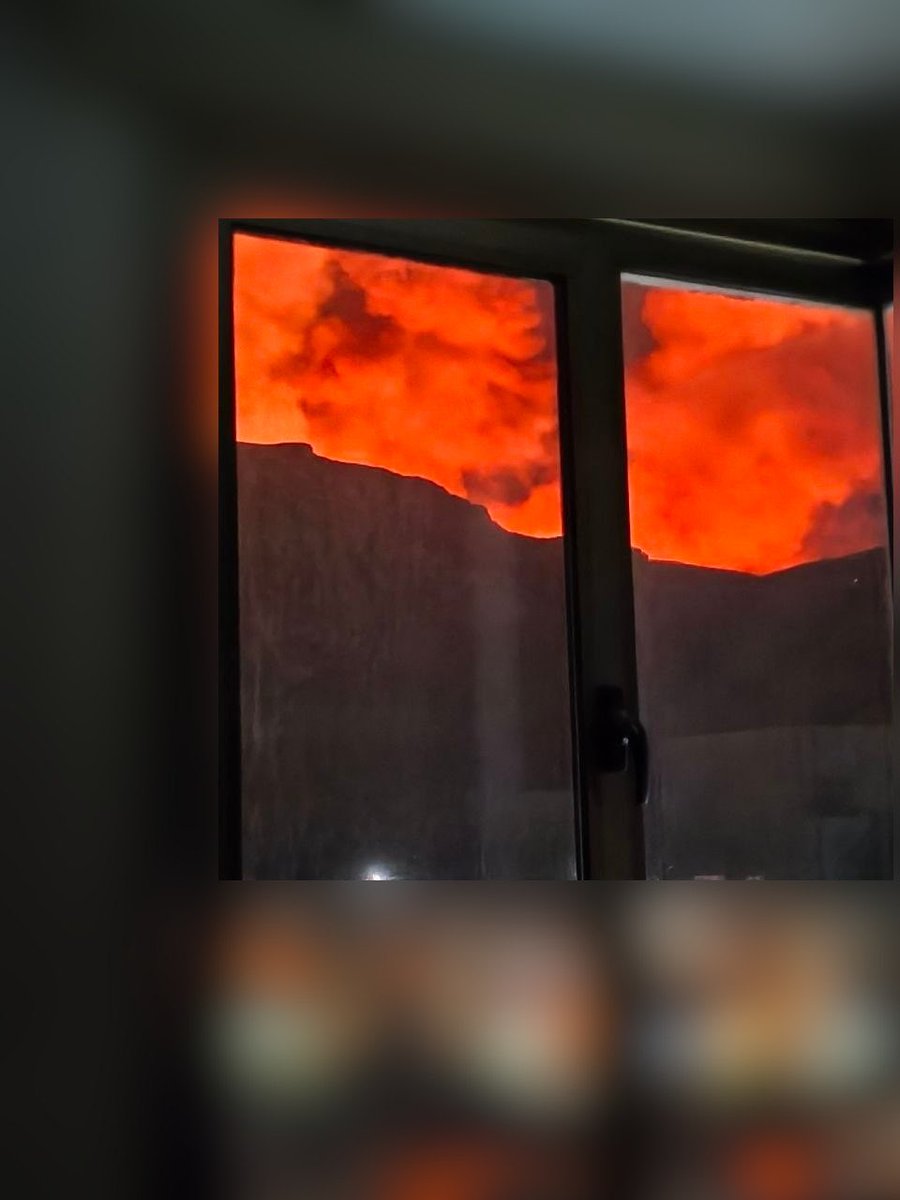 Israeli airstrikes targeted an ammunition depot in Khomeyni Shahr, Isfahan. Heavy secondary detonations are being reported