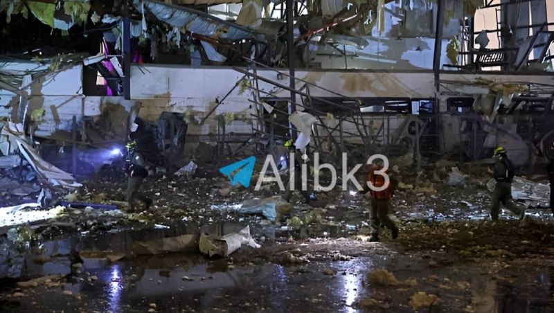 Extensive damage in Petah Tikva, near Tel Aviv, due to the recent Iranian bombing.
