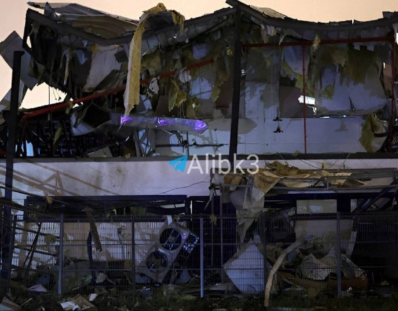 Extensive damage in Petah Tikva, near Tel Aviv, due to the recent Iranian bombing.