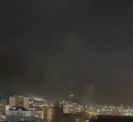 Ataques aéreos en Karaj, Irán