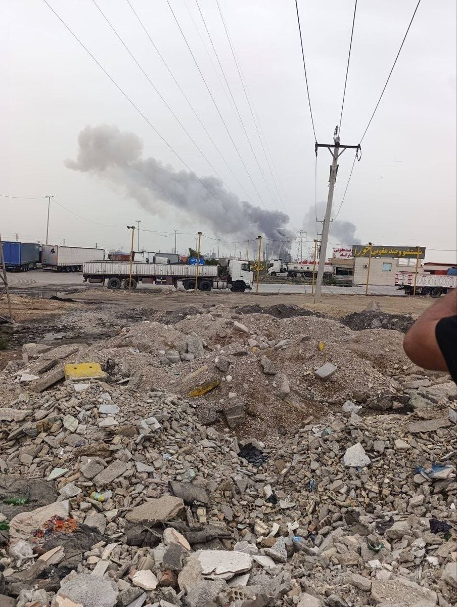 目标是位于伊朗阿瓦士马赫沙赫尔市的马赫沙赫尔石化综合体，该综合体是伊朗石油和石化工业最重要的中心之一。