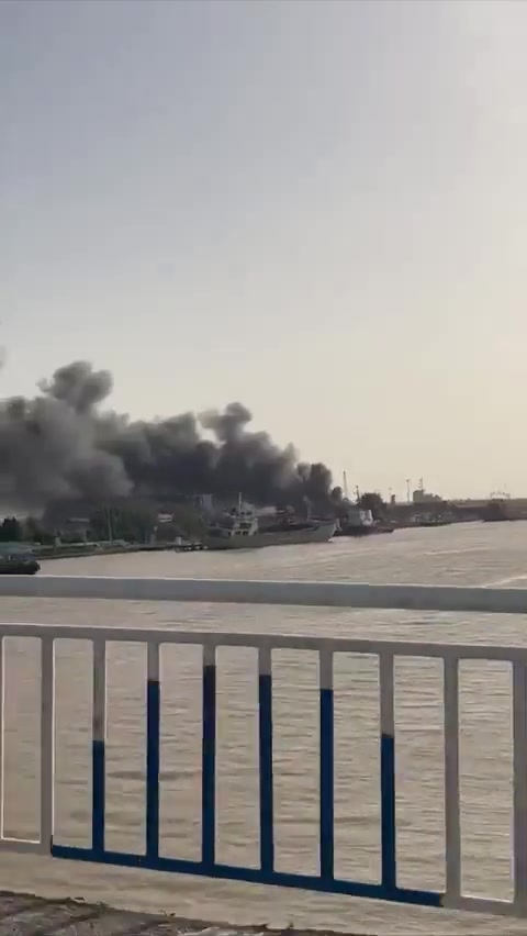 Earlier @ 1300Z - Multiple explosions at Shahid Mousavi shipyard in Khorramshehr. Heavy damage reported