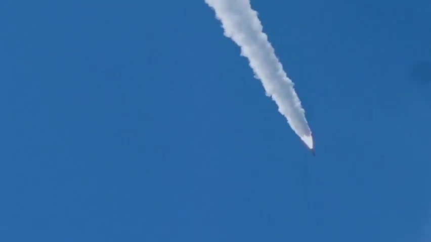 IRGC video of the launch of two ballistic missiles targeting American forces based in Kuwait today. The missiles look like Fateh-110 and we know from the local videos and CENTCOM statement that it happened at 6:30 am this morning. CENTCOM claims they intercepted both missiles