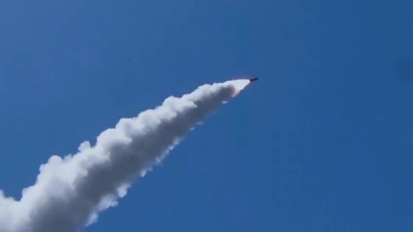 IRGC video of the launch of two ballistic missiles targeting American forces based in Kuwait today. The missiles look like Fateh-110 and we know from the local videos and CENTCOM statement that it happened at 6:30 am this morning. CENTCOM claims they intercepted both missiles