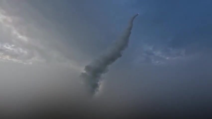 IRGC video of the launch of two ballistic missiles targeting American forces based in Kuwait today. The missiles look like Fateh-110 and we know from the local videos and CENTCOM statement that it happened at 6:30 am this morning. CENTCOM claims they intercepted both missiles
