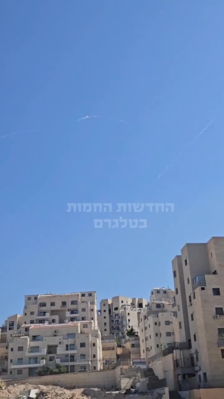 Ballistic missile interceptor seen launching from Central Israel during the recent wave of missiles launched by Iran
