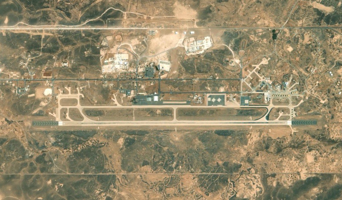 Les Gardiens de la révolution iraniens affirment avoir lancé la première phase de leurs représailles contre les États-Unis, prétendant avoir frappé la base aérienne Prince Hassan en Jordanie avec plusieurs missiles balistiques, ciblant le centre de commandement et de contrôle de la base et les hangars des drones américains MQ-9 Reaper.