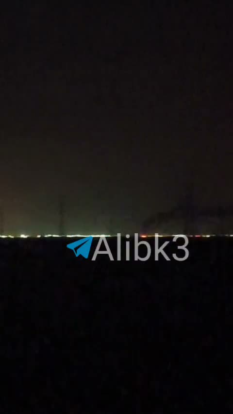 Columns of smoke rise from Omidiyeh in Khuzestan as a result of the American bombing.