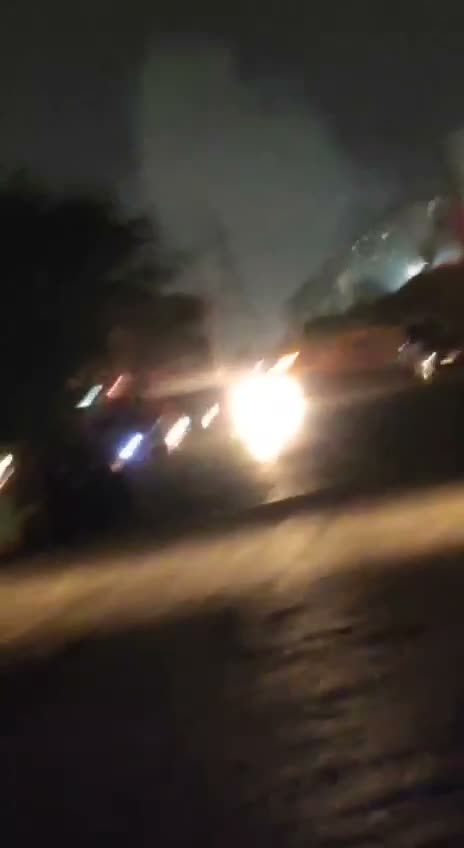 Power outage in Bandar Abbas and the bombing has intensified.