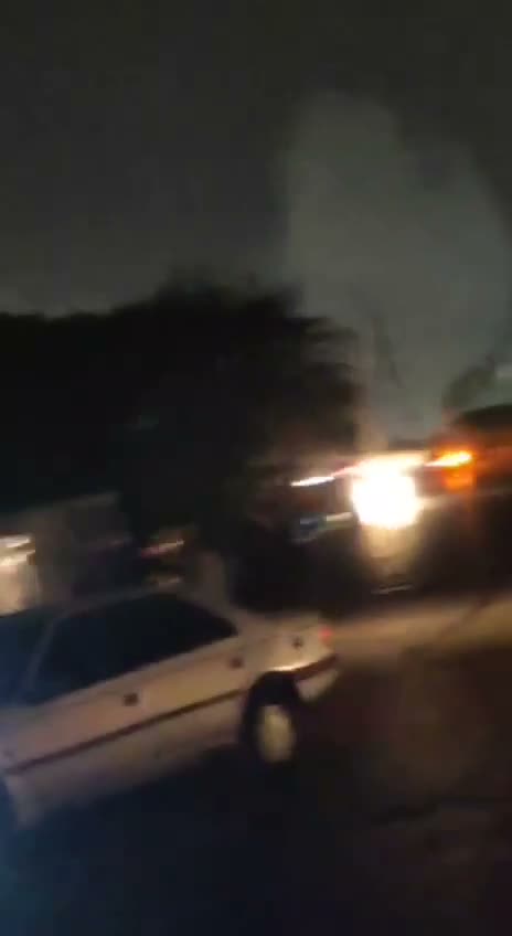Power outage in Bandar Abbas and the bombing has intensified.