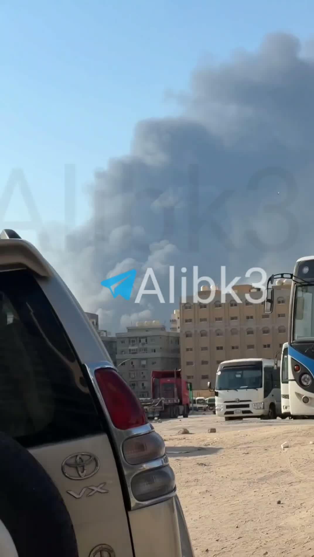 Very thick smoke from Kuwait as a result of Iranian missile strikes