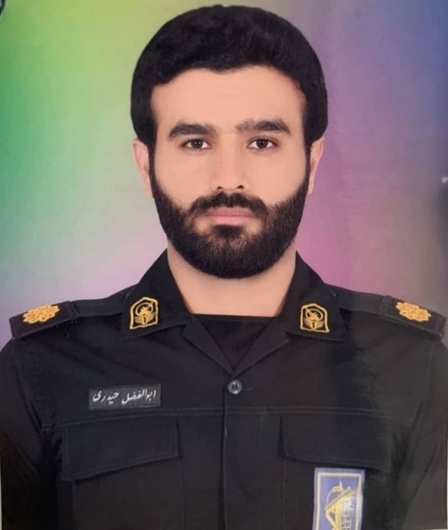 Le major Abolfazl Heidari, des forces aérospatiales du Corps des gardiens de la révolution islamique, a été grièvement blessé aujourd'hui (13 août 2026) lors d'une tentative d'assassinat perpétrée par des assaillants à moto à Zabol, en Iran.