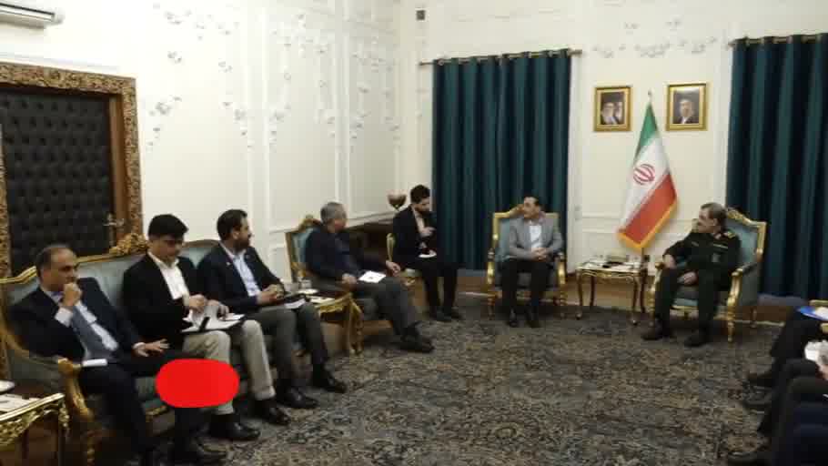 #Iran’s SNSC Secretary, meeting with #Pakistan Army Chief: Not a single particle of enriched nuclear material will leave Iran; it remains a national asset for domestic use. There will be no negotiations until the US builds trust by fulfilling Iran's conditions.