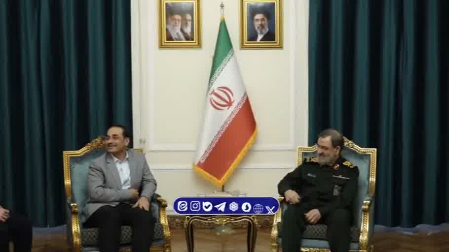 #Iran’s SNSC Secretary, meeting with #Pakistan Army Chief: Not a single particle of enriched nuclear material will leave Iran; it remains a national asset for domestic use. There will be no negotiations until the US builds trust by fulfilling Iran's conditions.